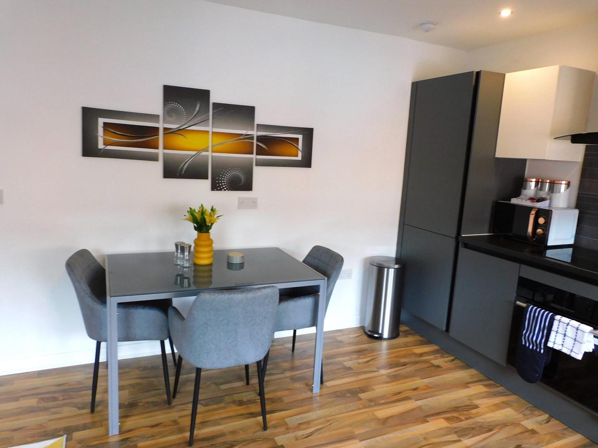 Newly Refurbished 1 Bed Apt In Hamilton Close To Station And Local Amenities Luaran gambar